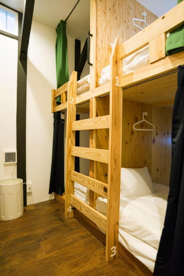 Hostel Yuigahama + Soba Bar, Kamakura Esterno foto